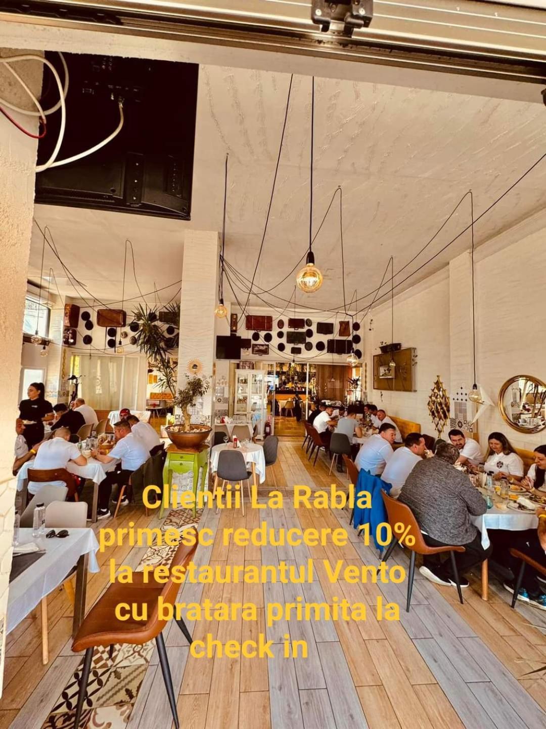Hotel La Rabla Dubova Zewnętrze zdjęcie