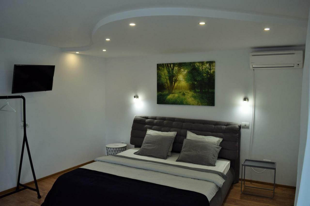 Hotel La Rabla Dubova Zewnętrze zdjęcie