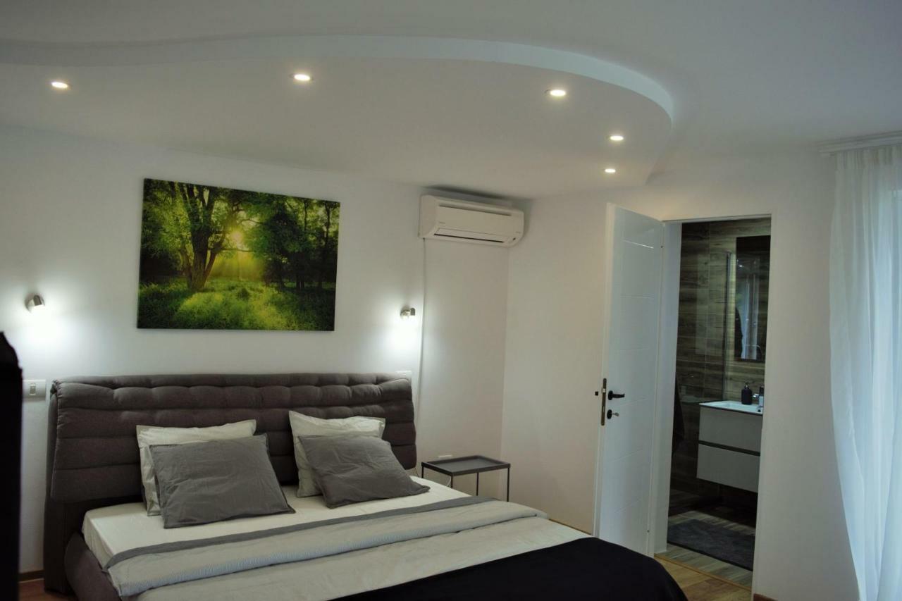 Hotel La Rabla Dubova Zewnętrze zdjęcie