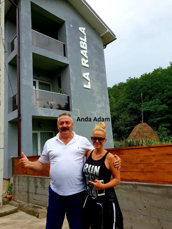 Hotel La Rabla Dubova Zewnętrze zdjęcie
