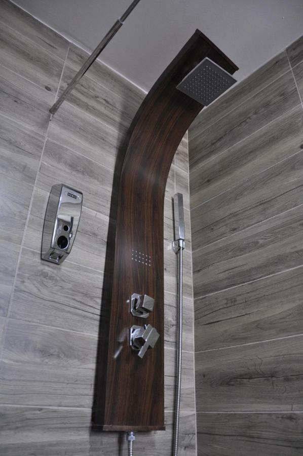 Hotel La Rabla Dubova Zewnętrze zdjęcie