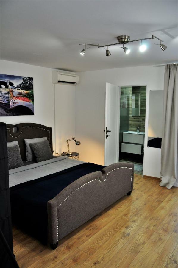 Hotel La Rabla Dubova Zewnętrze zdjęcie